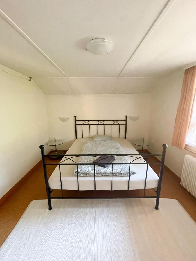 Neb-thun Lodge's Seehaus 1 Gwatt Chalet